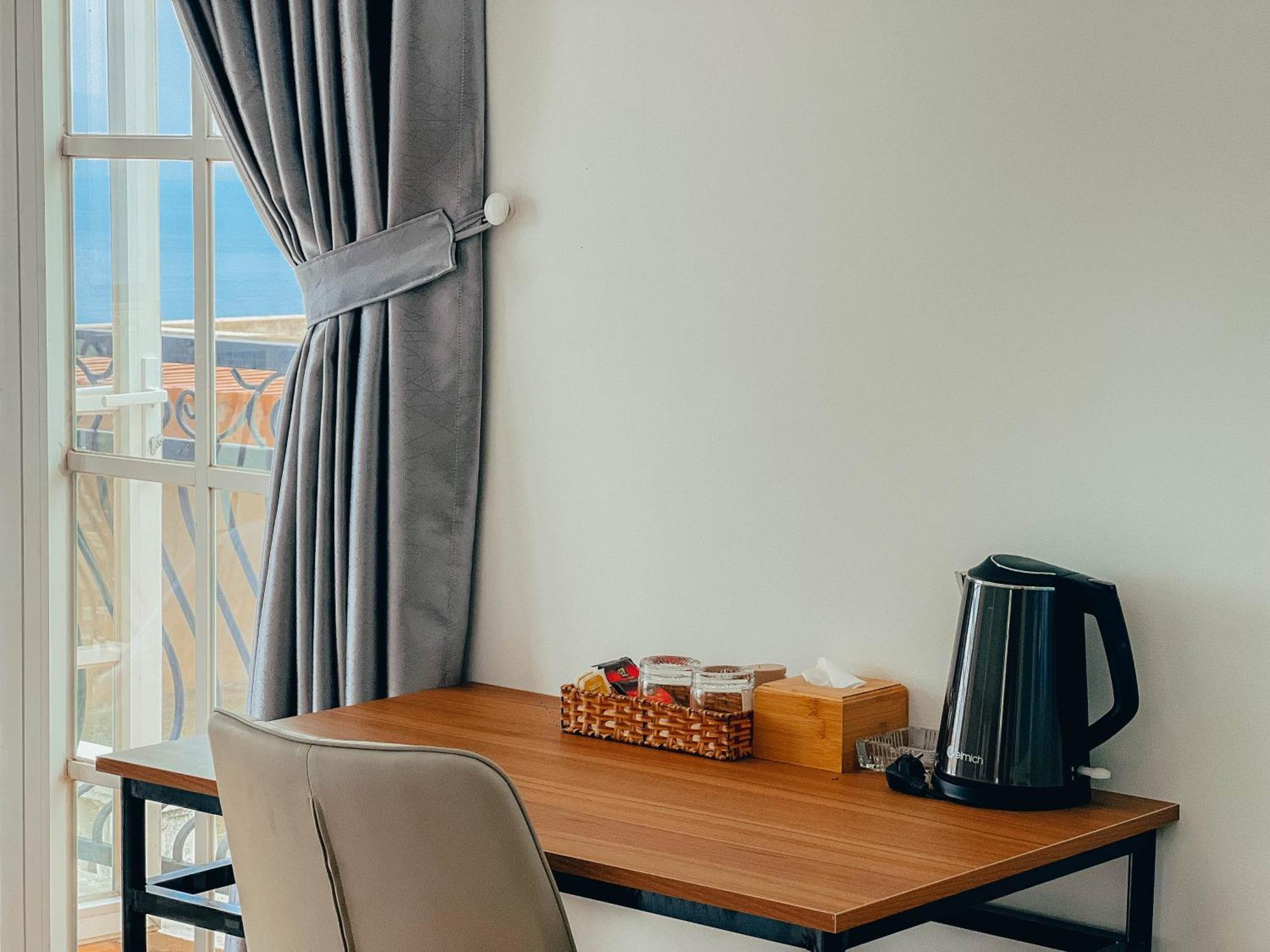 Labe Hotel Дуонг-Донг Экстерьер фото
