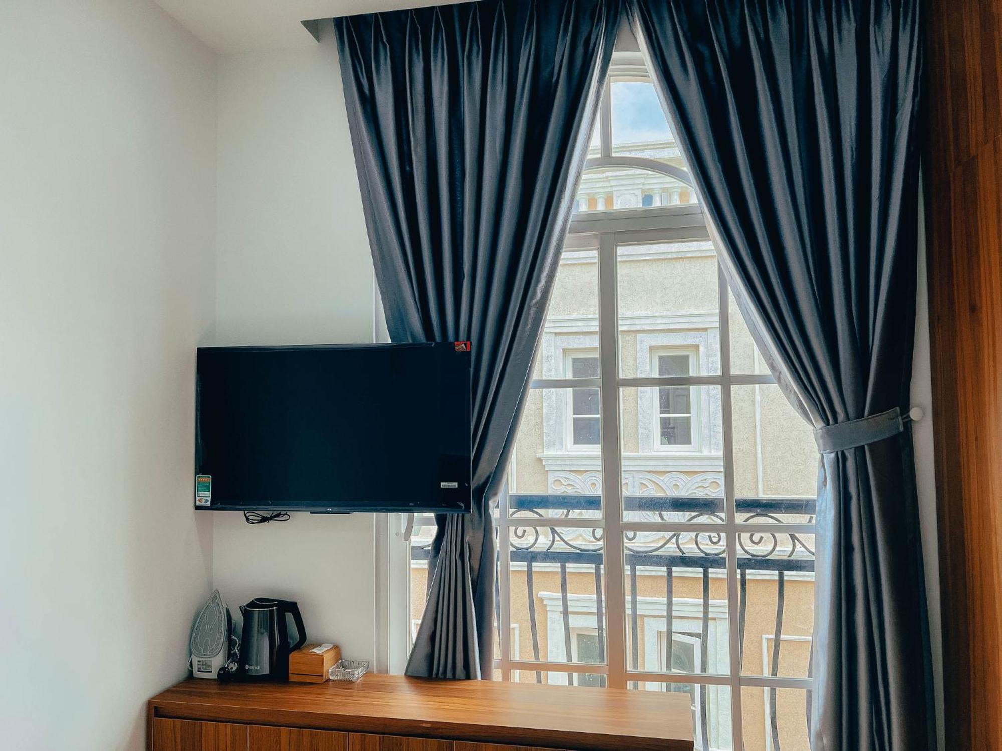 Labe Hotel Дуонг-Донг Экстерьер фото
